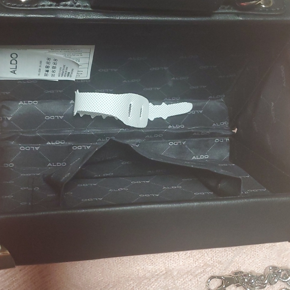 SOLD, ALDO Shoulder Bag - Picture 7 of 10